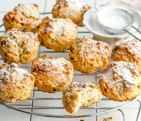 Постное печенье с изюмом