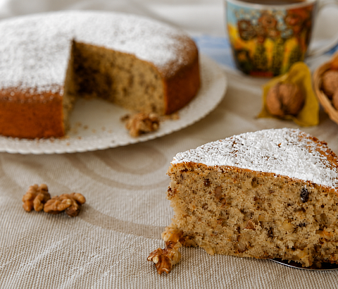 Пирог с грецкими орехами